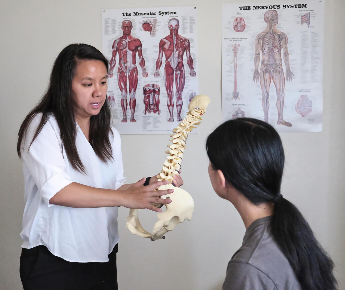 DR. CHRISTINE LEE, D.C.